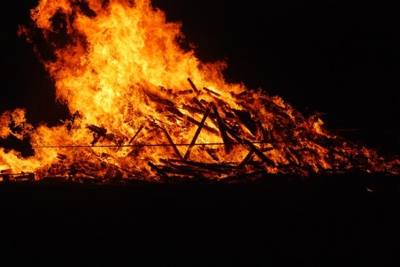 funeral-pyre-fire-may-fire-flame-heat-burn